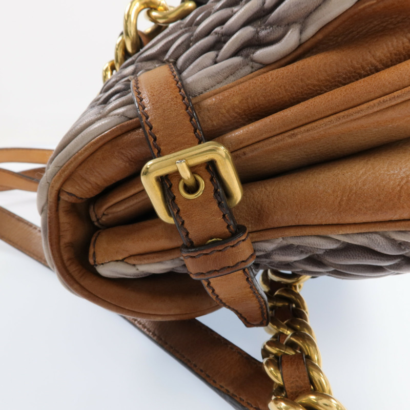 Miu Miu 羊皮皮革Sholder Bag 金扣肩背袋-16