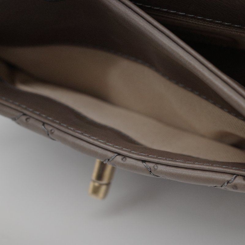 Chanel 香奈兒 Ultimate Stitch 灰褐色 復古小牛皮 鏈帶包 蓋口包-12