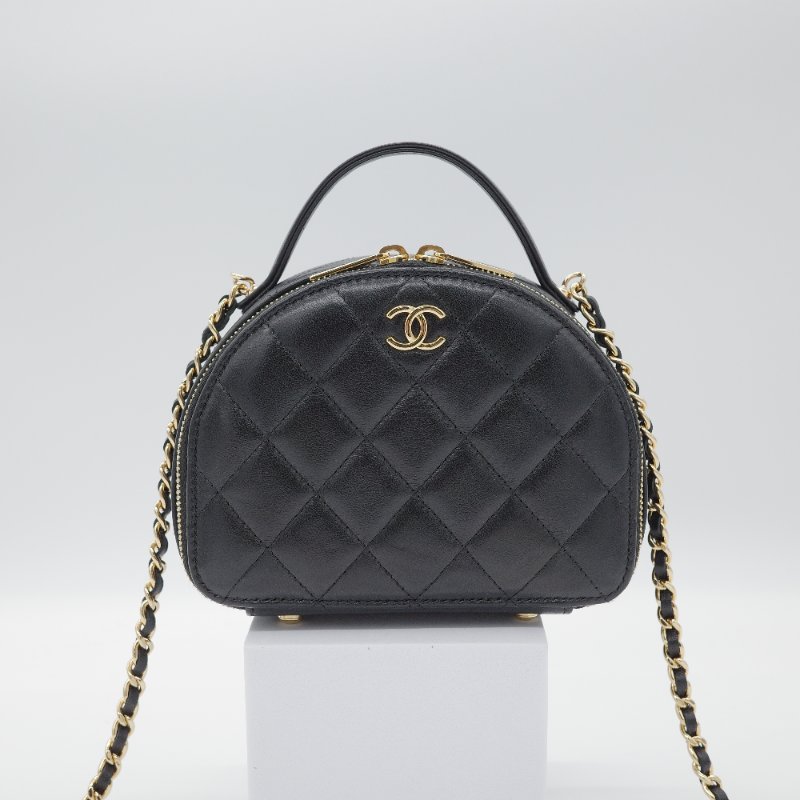 Chanel 香奈兒 23C 黑色 菱格紋羊皮 金色五金 手提包 鍊帶包 小廢包-1