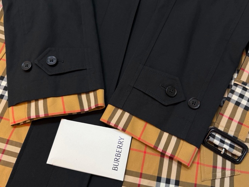 BURBERRY 英國格紋拼接黑色風衣UK4-3