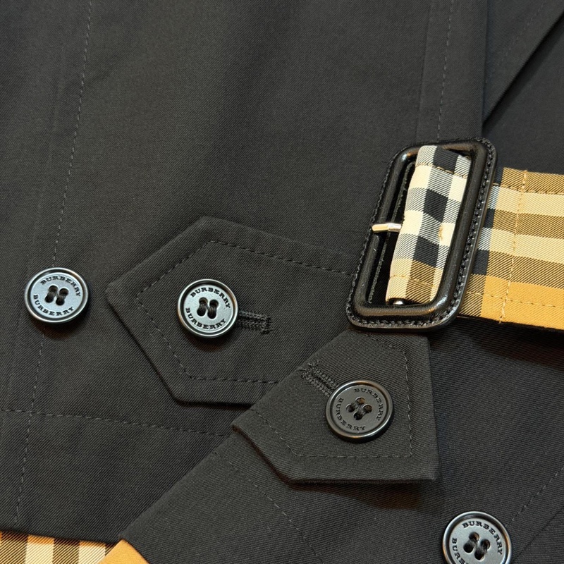 BURBERRY 英國格紋拼接黑色風衣UK4-4