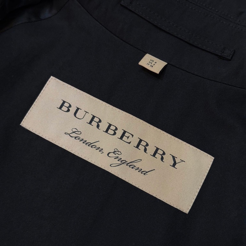 BURBERRY 英國格紋拼接黑色風衣UK4-11