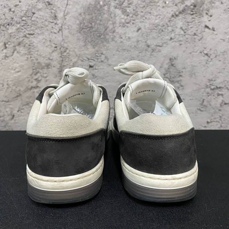 97新 Chanel 黑白熊貓板鞋 37 碼-2