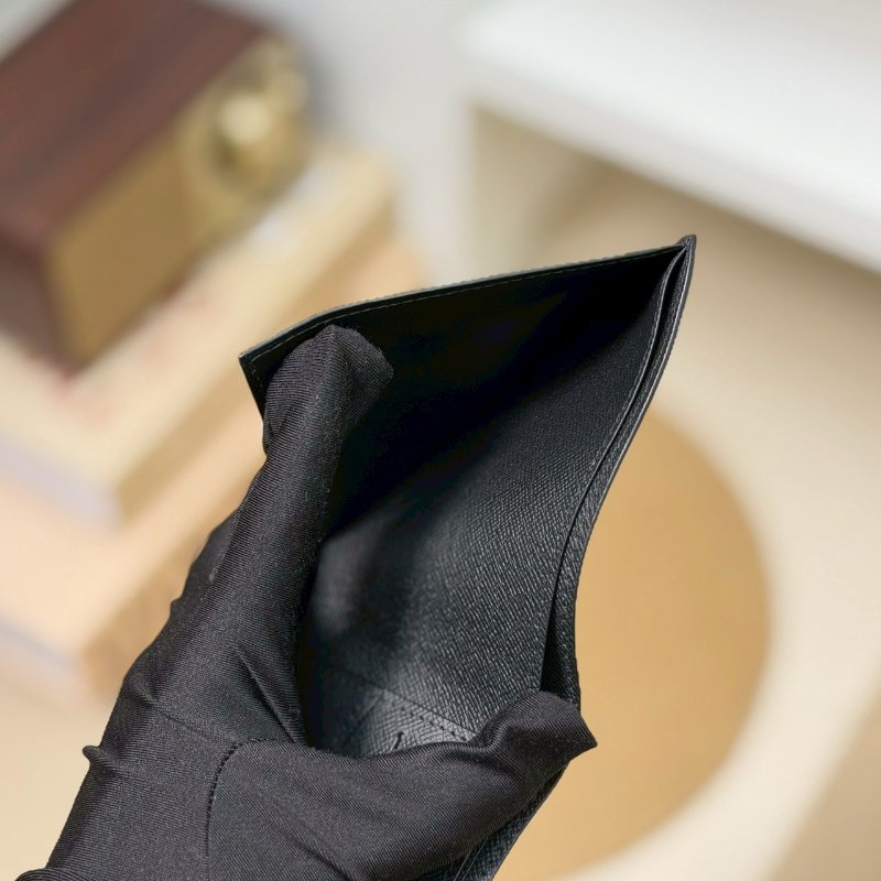 🏷LV 路易威登．Multiple 黑老花短夾 M61695-16