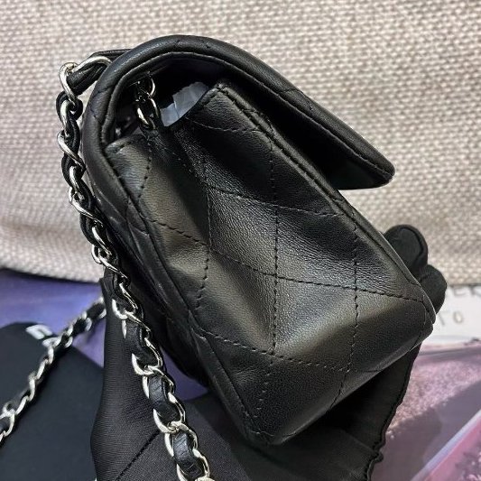 香奈兒CHANEL黑銀羊皮大mini鏈條包-3