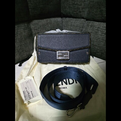 [全新]Fendi soft trunk 深藍色老花