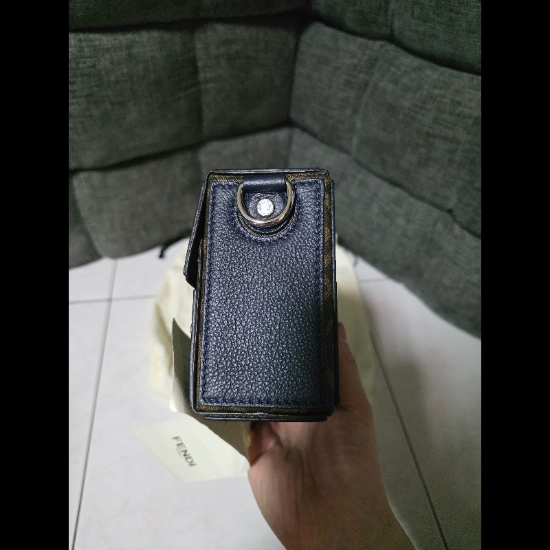 [全新]Fendi soft trunk 深藍色老花-4