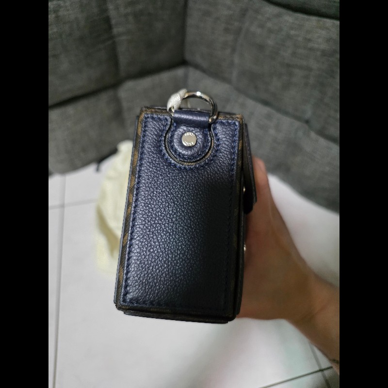 [全新]Fendi soft trunk 深藍色老花-5