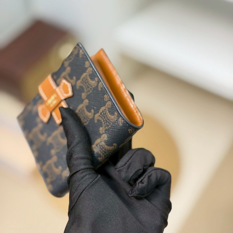 🏷Celine 瑟琳．Strap 老花對開短夾-5