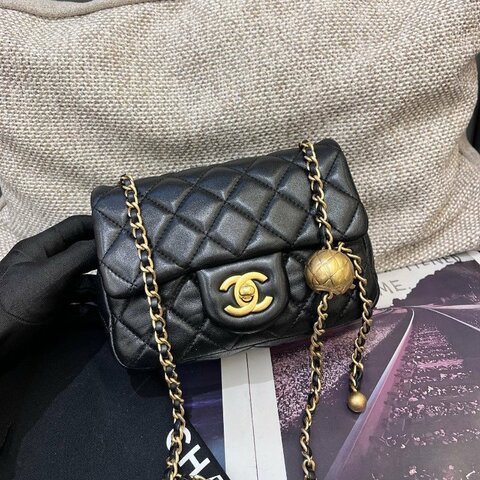 芯片款 香奈兒CHANEL黑金方胖子金球羊皮鏈條包
