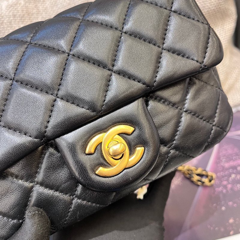 芯片款 香奈兒CHANEL黑金方胖子金球羊皮鏈條包-10