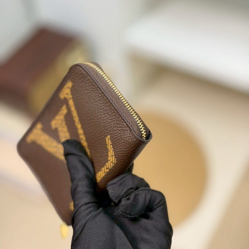 🏷LV 路易威登．拉鍊零錢包 M69354-7