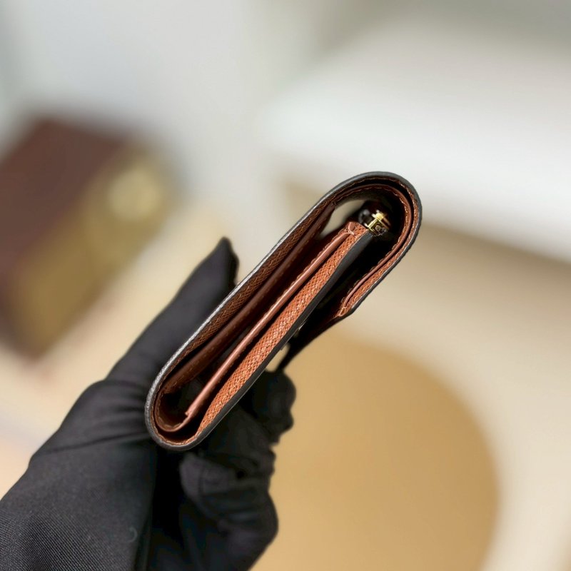 🏷LV 路易威登．Victorine 豆豆三折短夾 M62472/客人寄賣-3