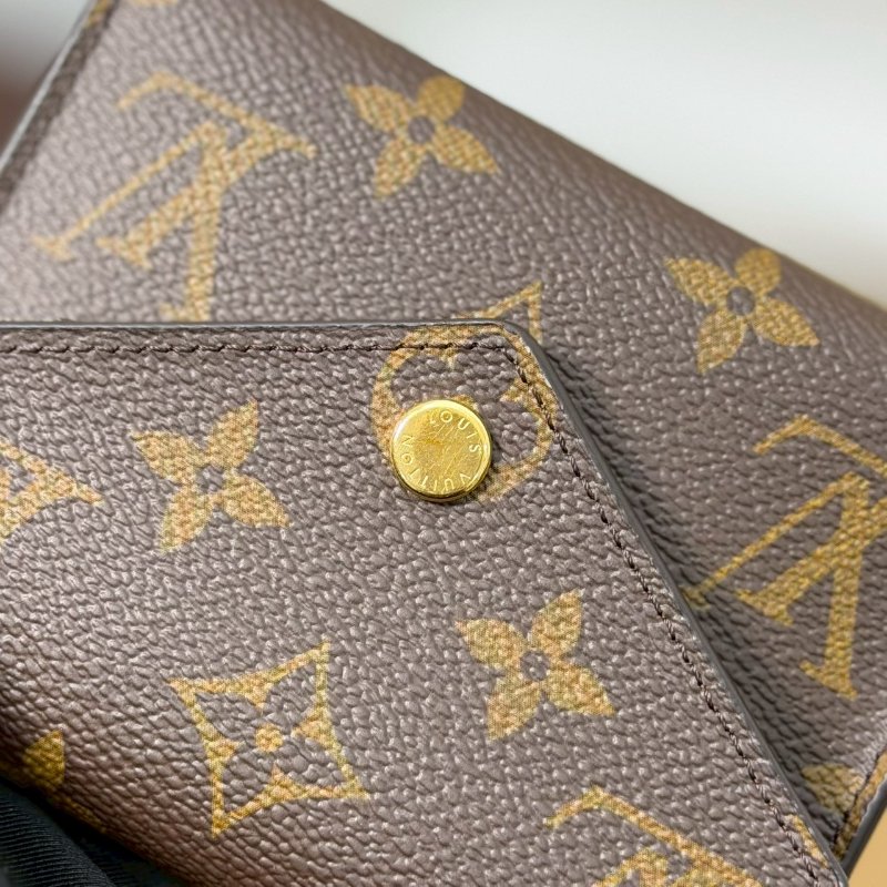 🏷LV 路易威登．Victorine 豆豆三折短夾 M62472/客人寄賣-14