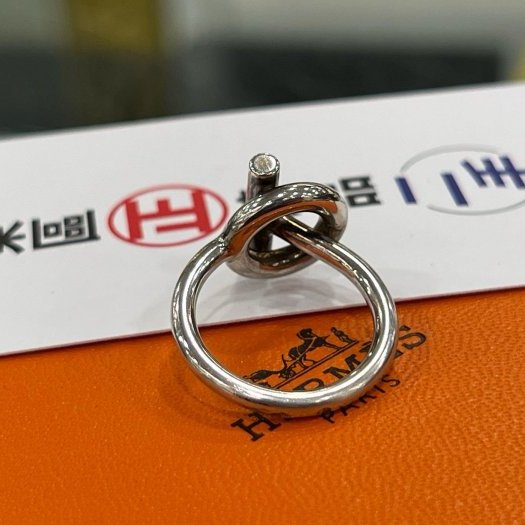 東區正精品㊣HERMES Echappée 925 愛馬仕純銀小Q圓型T字釦環戒指 50號RZ6186-3