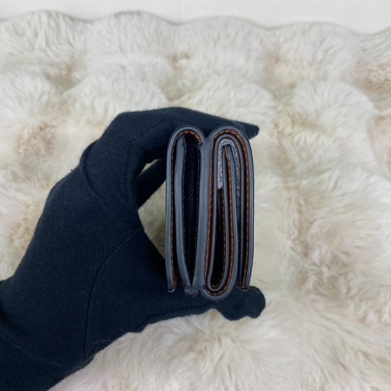 全新閒置品 BURBERRY 經典格紋牛皮內裡三折短夾-2