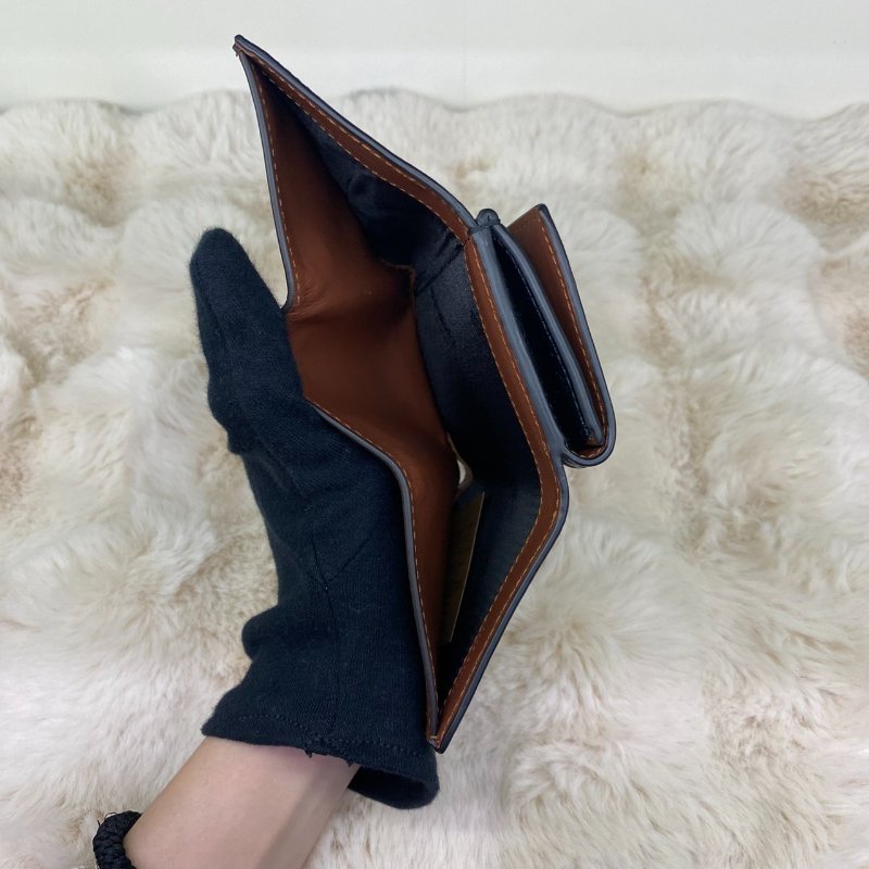 全新閒置品 BURBERRY 經典格紋牛皮內裡三折短夾-7