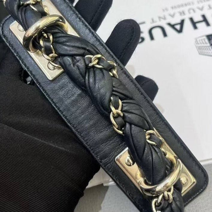 香奈兒Chanel黑金CF麻花鏈條單肩包-12