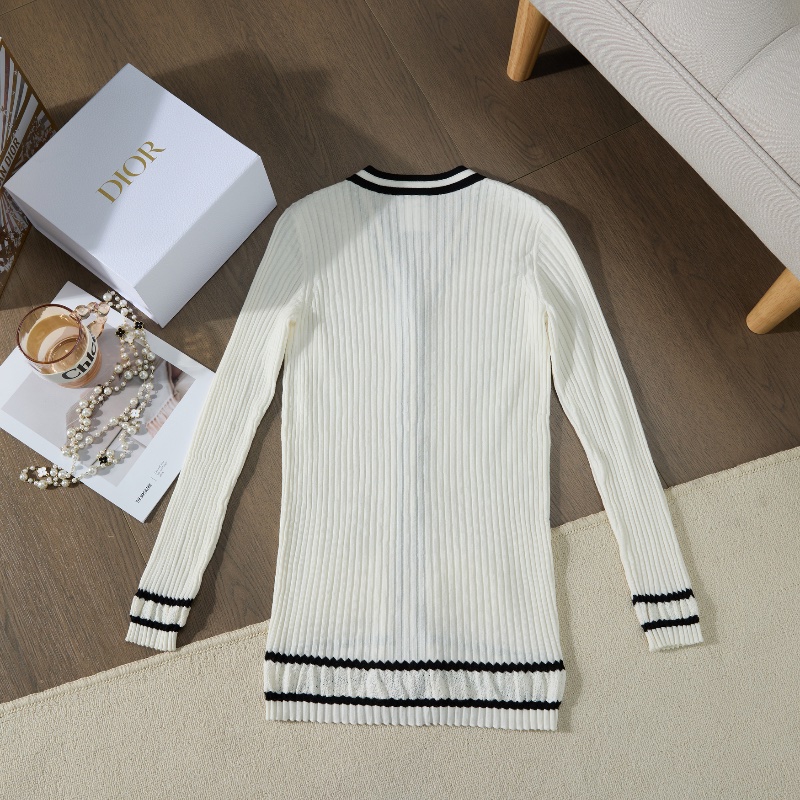 ❤️ CHANEL 優雅設計 經典版型 開衫外套 LOGO紐扣-7