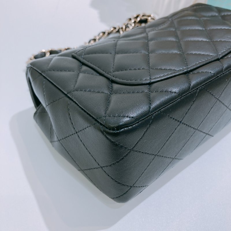 TW4687 Chanel 香奈兒小號經典翻蓋式鍊帶包包Classic Flap 20cm Lambskin-7