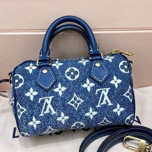 LV路易威登丹寧牛仔speedy nano枕頭包-6