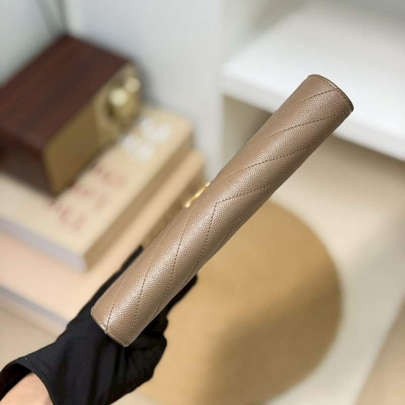 🏷YSL 聖羅蘭.魚子醬信封手拿包 改造兩用woc-9