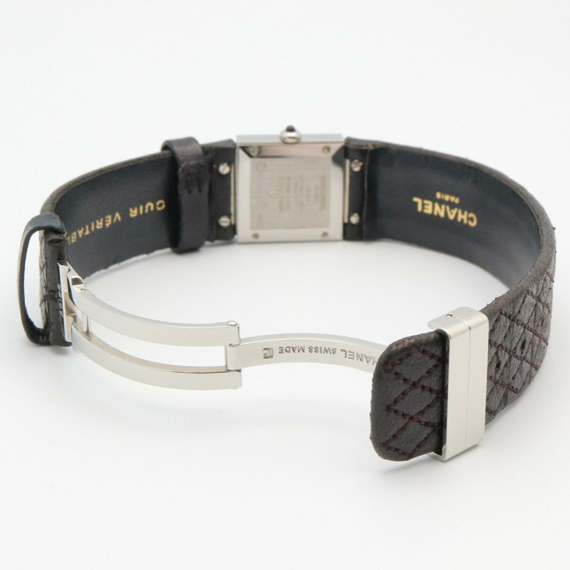 香奈兒 Matelasse 系列腕錶,不鏽鋼錶殼搭配皮革錶帶,女士款,黑色,H0116-3