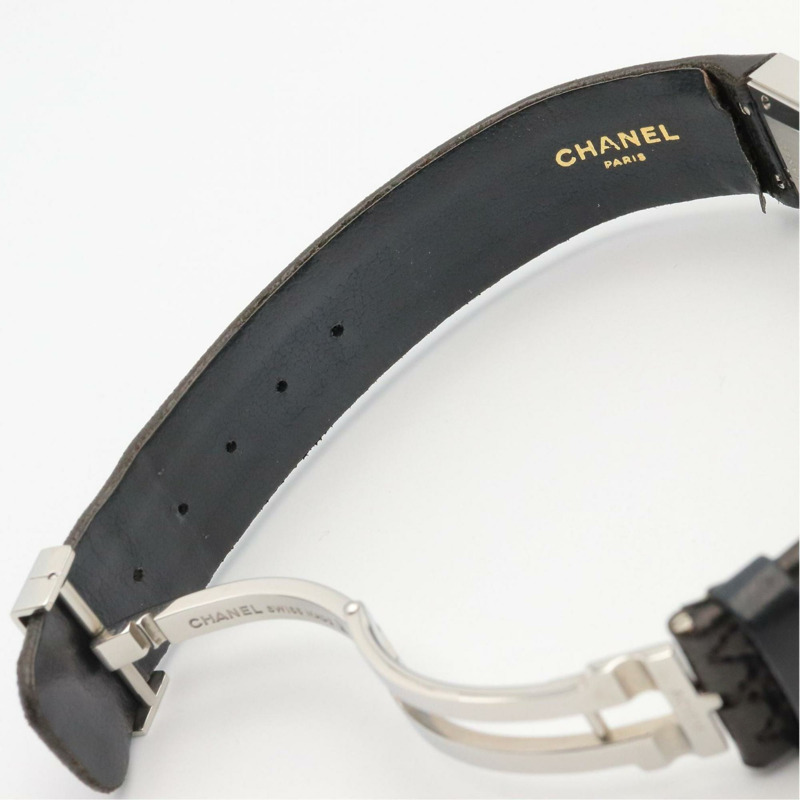 香奈兒 Matelasse 系列腕錶,不鏽鋼錶殼搭配皮革錶帶,女士款,黑色,H0116-12