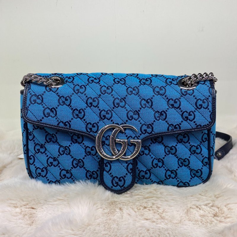Gucci GG Marmont Matelassé 滿版銀扣側背包-9