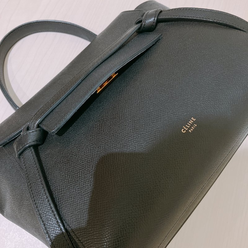 TK1920	Celine 賽琳鯰魚包 黑金  手提斜孭包 Black xGHW Micro Belt Bag-11