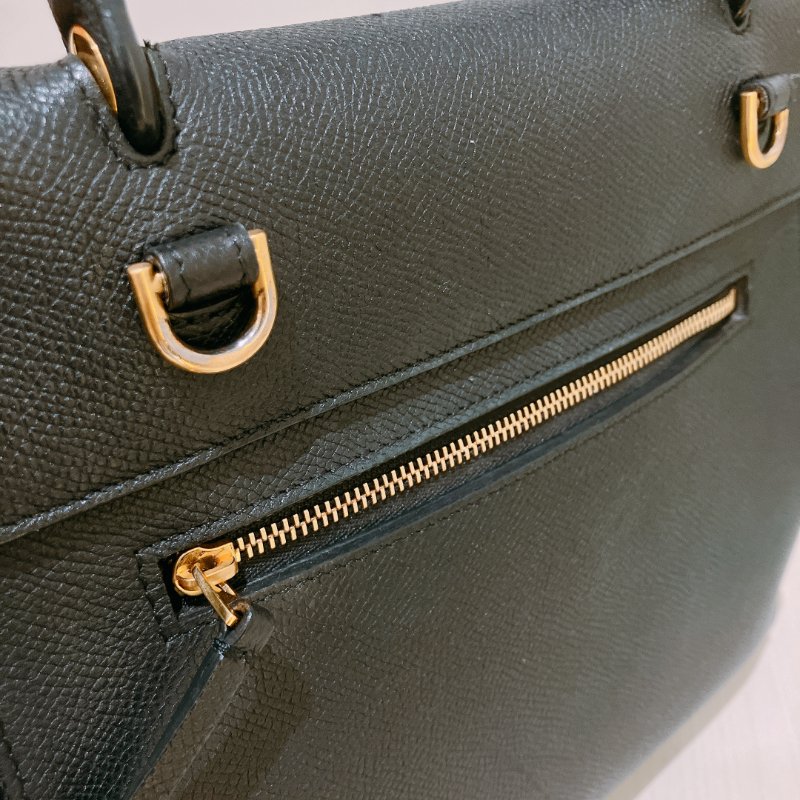 TK1920	Celine 賽琳鯰魚包 黑金  手提斜孭包 Black xGHW Micro Belt Bag-13
