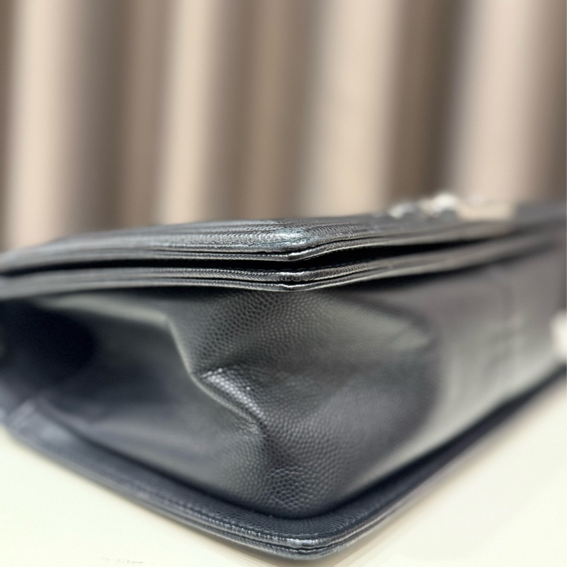 Chanel香奈兒 黑銀荔枝牛山型紋boy25-4