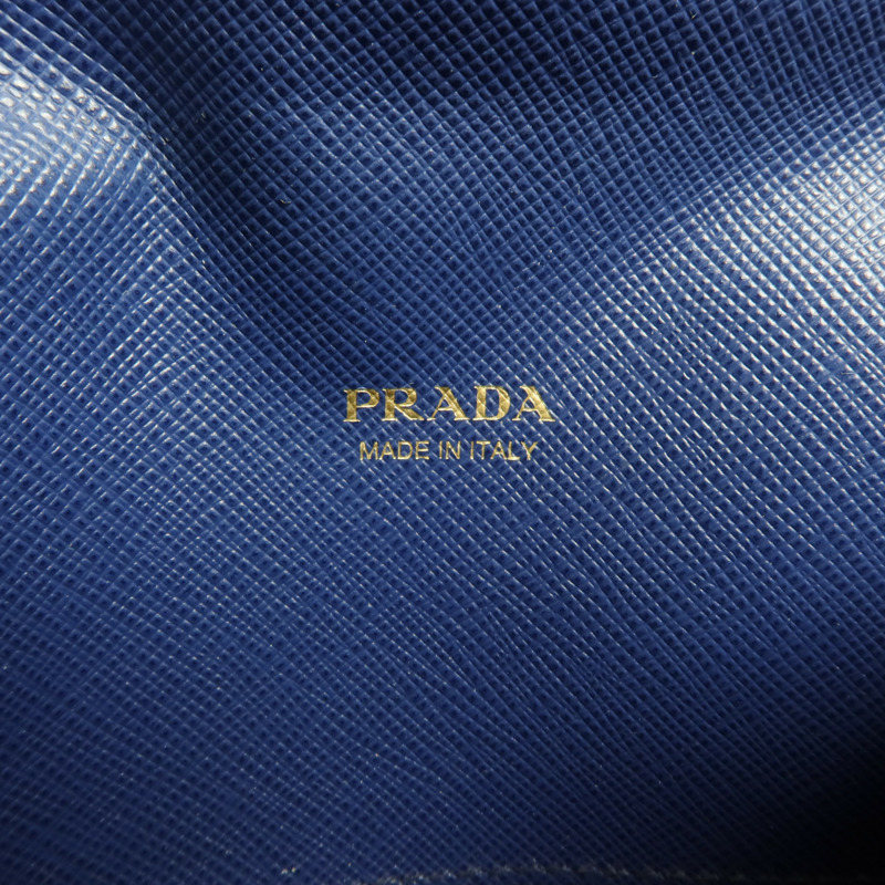 PRADA 牛皮皮革Card Case金扣卡片套-5