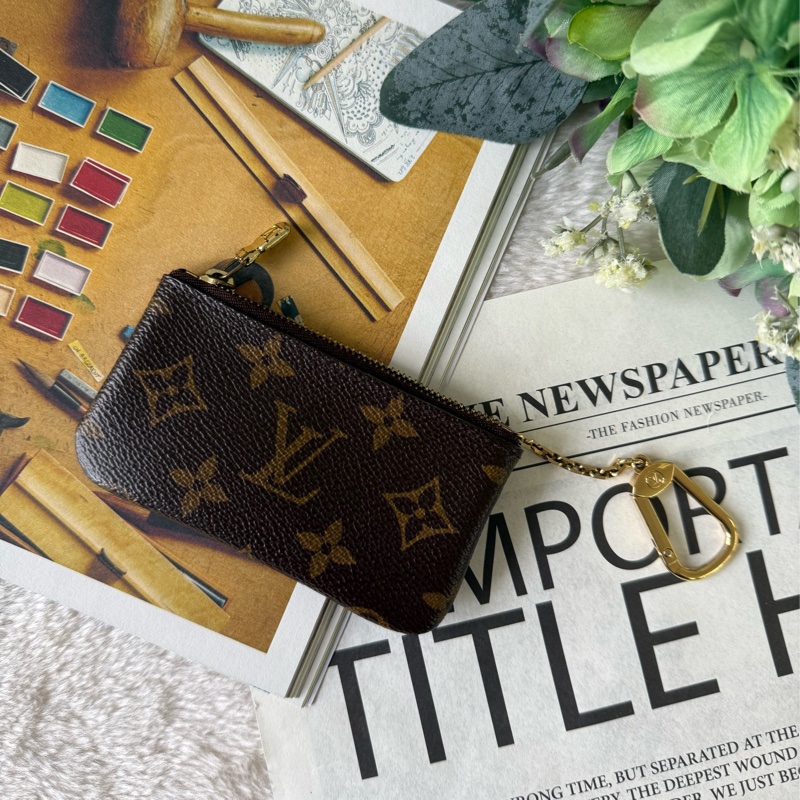 Monogram 塗層帆布拉鍊鑰匙包/零錢包 M62650-0