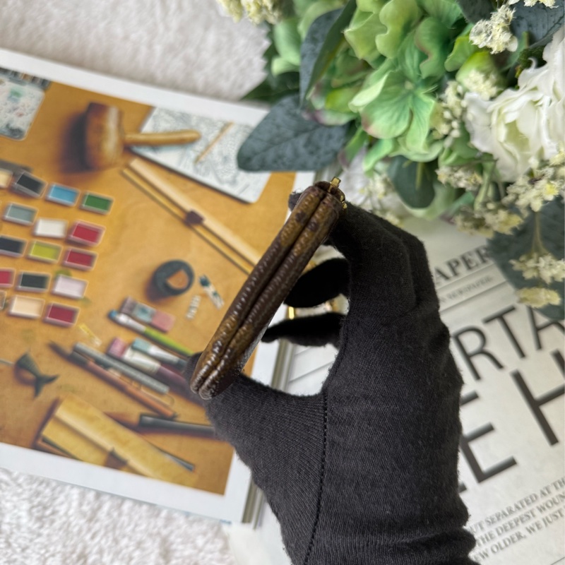 Monogram 塗層帆布拉鍊鑰匙包/零錢包 M62650-2