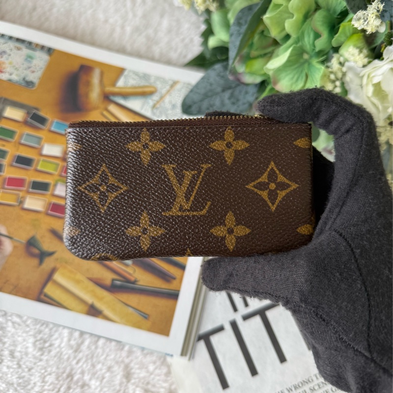 Monogram 塗層帆布拉鍊鑰匙包/零錢包 M62650-3