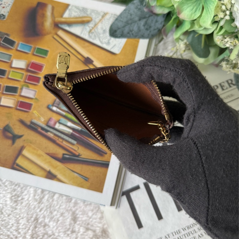 Monogram 塗層帆布拉鍊鑰匙包/零錢包 M62650-6