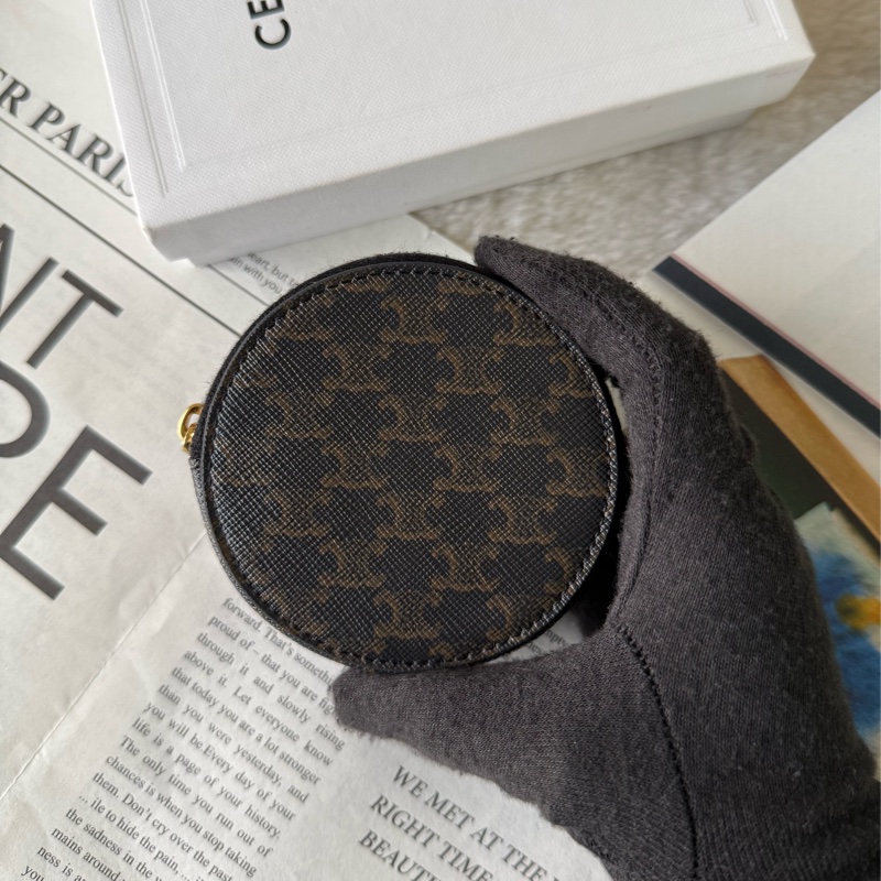 Triomphe 塗層帆布拉鍊圓形零錢包(黝黑色)-1