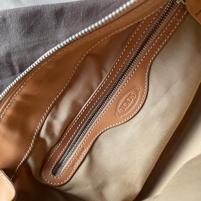 TOD’s帆布包/鏈帶包/肩背包/側背包/自➕長帶斜背/ 🌠正品🌠少用🌠背法多樣/很輕-57