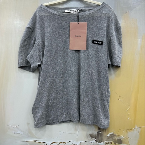MIU MIU繆繆 字母Logo標誌短袖 SS24 常規T卹 女款 M碼