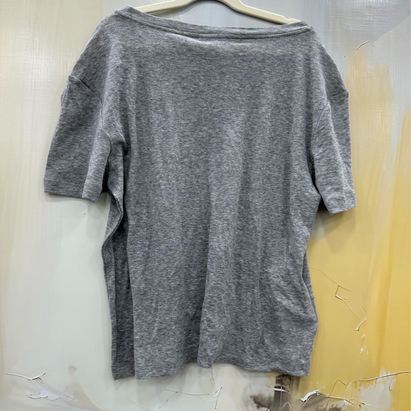 MIU MIU繆繆 字母Logo標誌短袖 SS24 常規T卹 女款 M碼-1