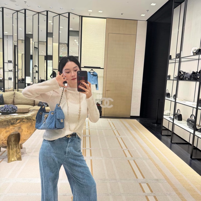 Chanel 全新 25 mini 水洗牛仔布 金扣-8