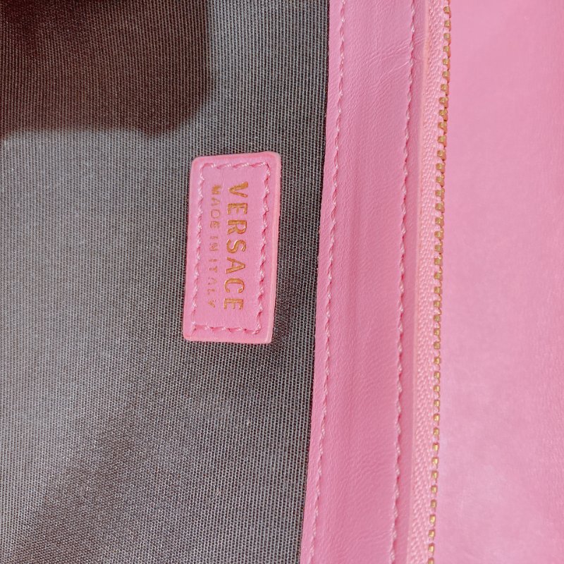 TW4688 Versace 范思哲翻蓋式鍊帶包包Quilted Clutch Chain Bag Leather Pink-12
