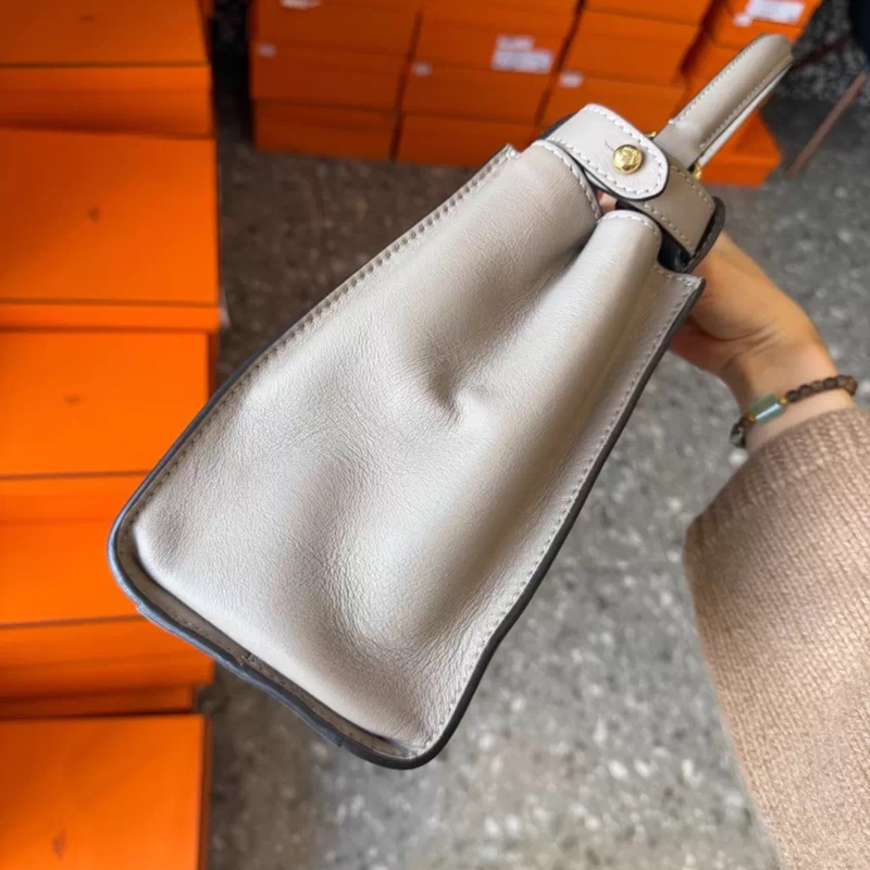 Fendi 中號peekaboo 大象灰-2