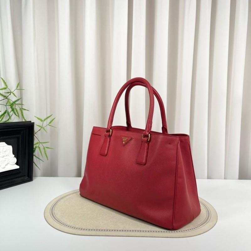 PRADA普拉達 十字紋全皮殺手包 雙拉鏈 容量大 日常通勤出行必備-3