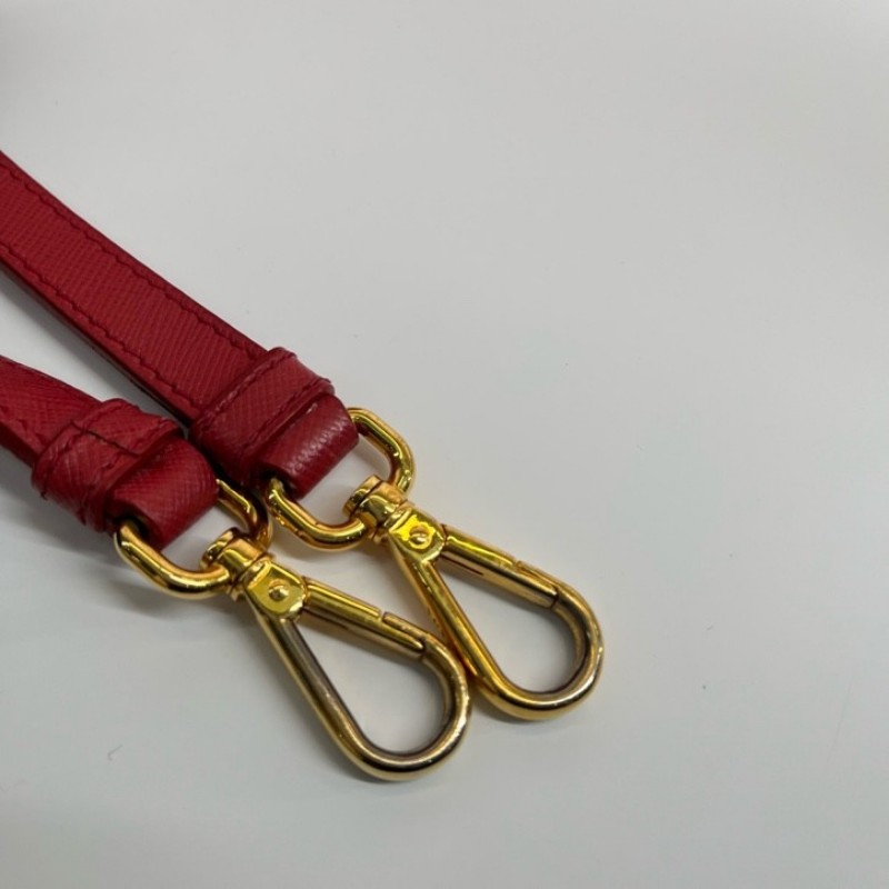 PRADA普拉達 十字紋全皮殺手包 雙拉鏈 容量大 日常通勤出行必備-19