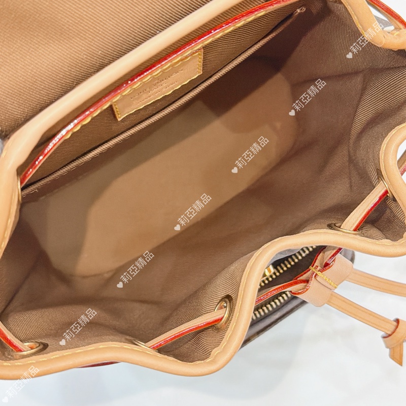 莉亞精品♡ LV Montsouris後背包 二手美包-14