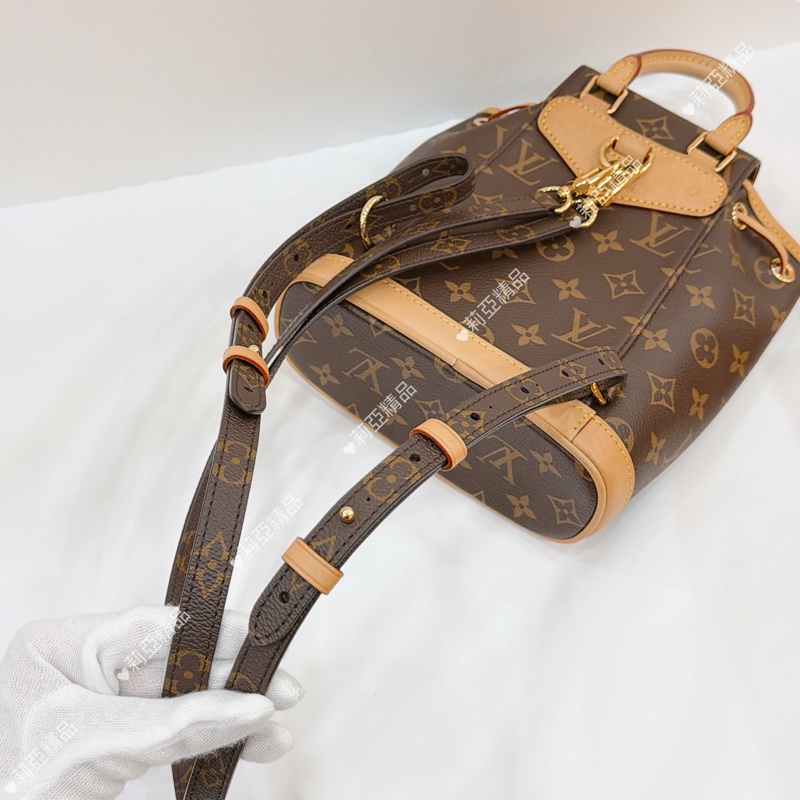 莉亞精品♡ LV Montsouris後背包 二手美包-17