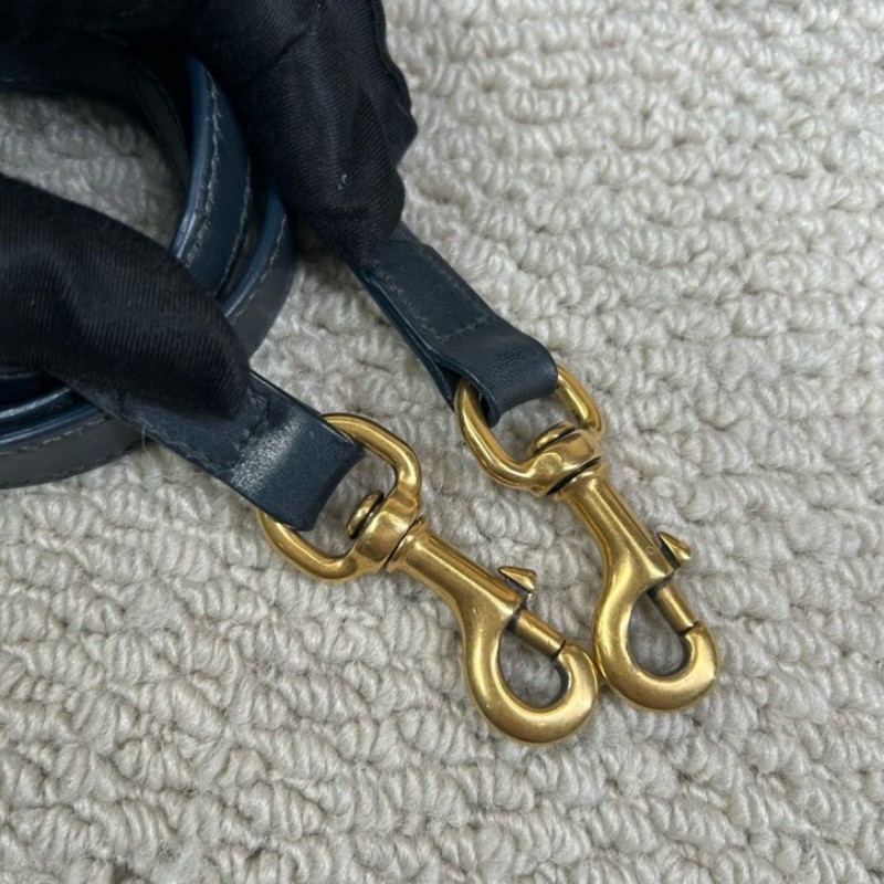 ZZZ GUCCI古馳Marmont黑金馬蒙手提包 單肩包 雙G款 容量實用 有肩帶 手提單肩都可以 百搭款-26