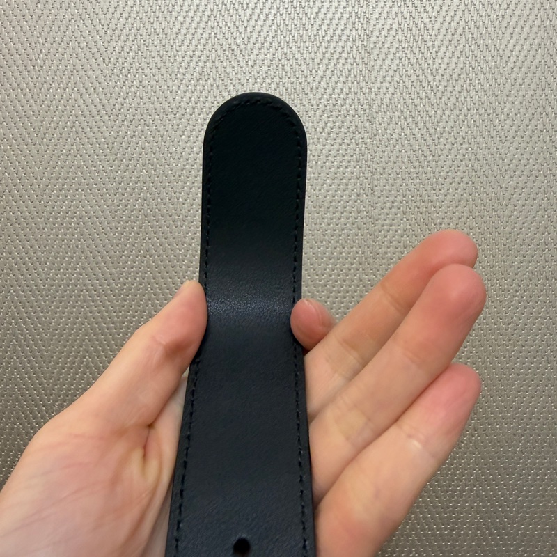 Gucci 黑牛皮霧金釦方框GG Logo皮帶-14